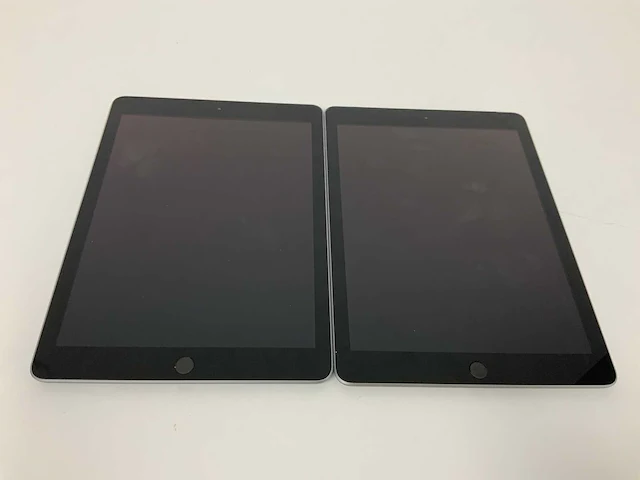 Apple ipad (6th generation) (wi-fi+cellular) 128gb, space gray(x2) - afbeelding 2 van  2