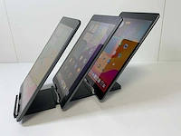 Apple ipad 7th gen - wi-fi - 32 gb - space gray (3x) - afbeelding 2 van  4