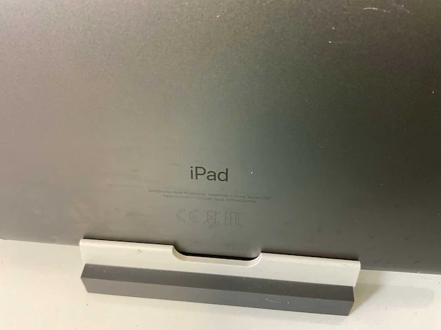 Apple ipad 7th gen - wifi - 32 gb - space gray (3x) - afbeelding 7 van  9