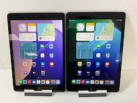 Apple ipad 7th gen - wifi + cellular - 128 gb - space gray (2x) - afbeelding 1 van  7