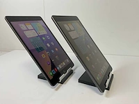 Apple ipad 7th gen - wifi + cellular - 128 gb - space gray (2x) - afbeelding 4 van  7