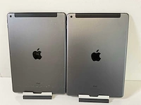 Apple ipad 7th gen - wifi + cellular - 128 gb - space gray (2x) - afbeelding 5 van  7