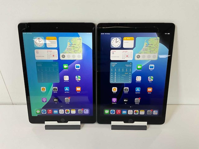 Apple ipad 7th gen - wifi + cellular - 32 gb - space gray (2x) - afbeelding 1 van  8