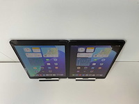 Apple ipad 7th gen - wifi + cellular - 32 gb - space gray (2x) - afbeelding 2 van  8