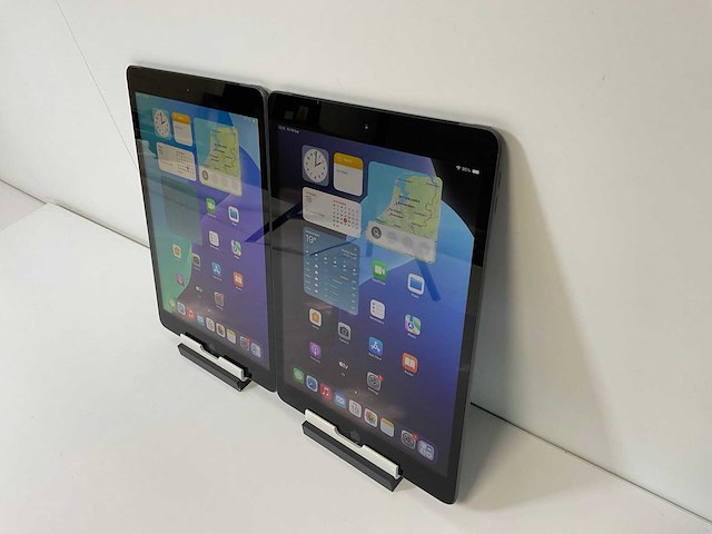 Apple ipad 7th gen - wifi + cellular - 32 gb - space gray (2x) - afbeelding 3 van  8