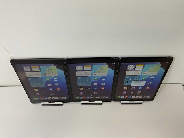 Apple ipad 7th gen - wifi + cellular - 32 gb - space gray (3x) - afbeelding 2 van  9