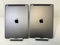Apple ipad 8th gen - wi-fi & cellular - 32 gb - space gray (2x) - afbeelding 4 van  6