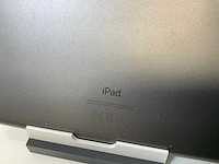 Apple ipad 8th gen - wi-fi & cellular - 32 gb - space gray (2x) - afbeelding 5 van  6