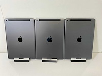 Apple ipad 8th gen - wifi + cellular - 32 gb - space gray (3x) - afbeelding 6 van  9