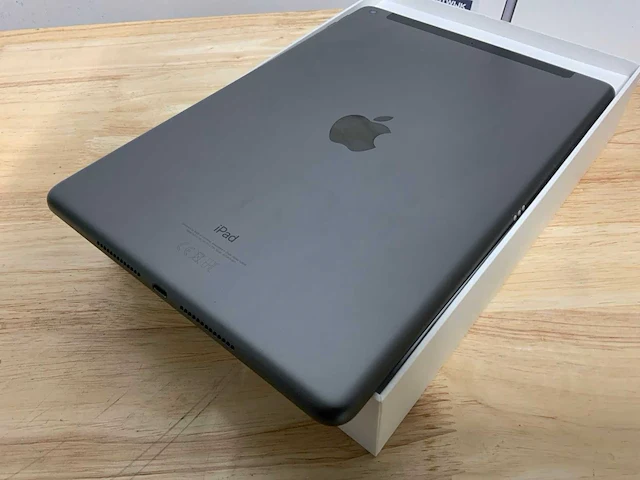Apple ipad 9 a2604 space gray tablet - afbeelding 4 van  4