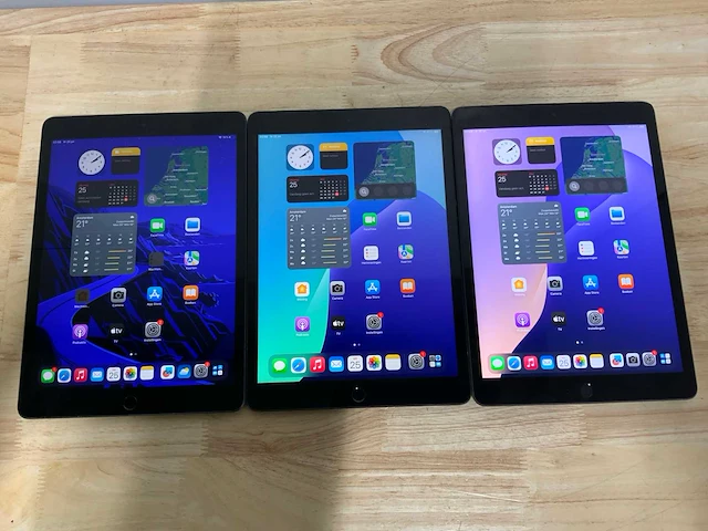 Apple ipad 9 a2604 tablet (3x) - afbeelding 1 van  6