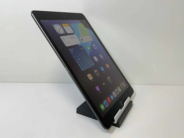 Apple ipad 9th gen - wi-fi & cellular - 64 gb - space gray - afbeelding 2 van  5