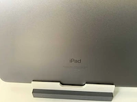 Apple ipad 9th gen (2021) 10.2”,- wi-fi - 64 gb - space gray - afbeelding 5 van  5