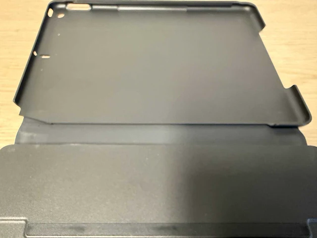 Apple ipad 9th gen met keyboard - afbeelding 3 van  5