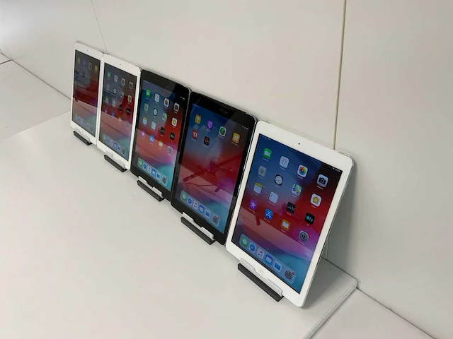 Apple ipad air - wi-fi & cellular - 32 gb / 64 gb - space gray / silver (5x) - afbeelding 5 van  11