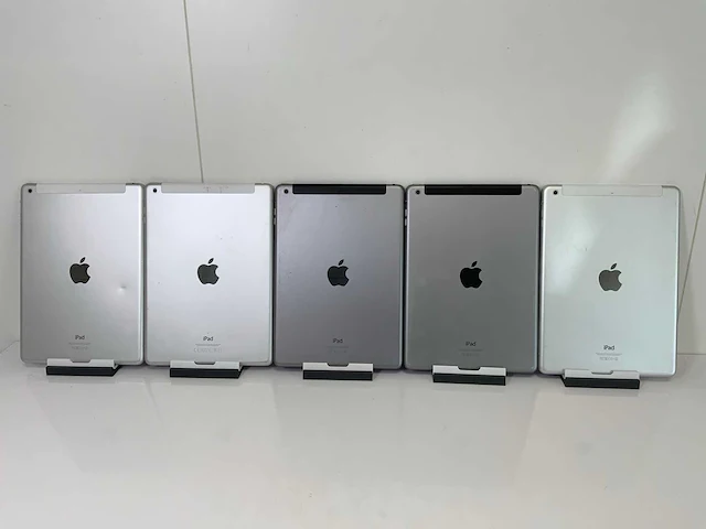 Apple ipad air - wi-fi & cellular - 32 gb / 64 gb - space gray / silver (5x) - afbeelding 8 van  11