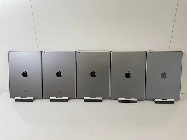Apple ipad air - wifi - 32 gb - space gray (5x) - afbeelding 8 van  11