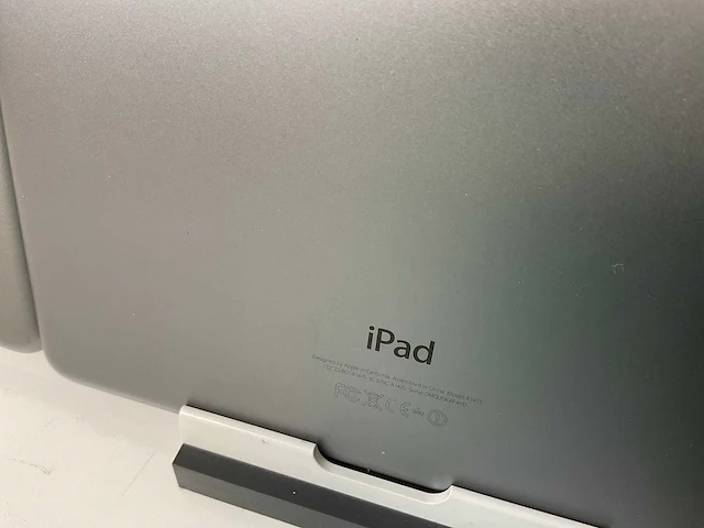 Apple ipad air - wifi + cellular - 16 gb - space gray (5x) - afbeelding 2 van  11