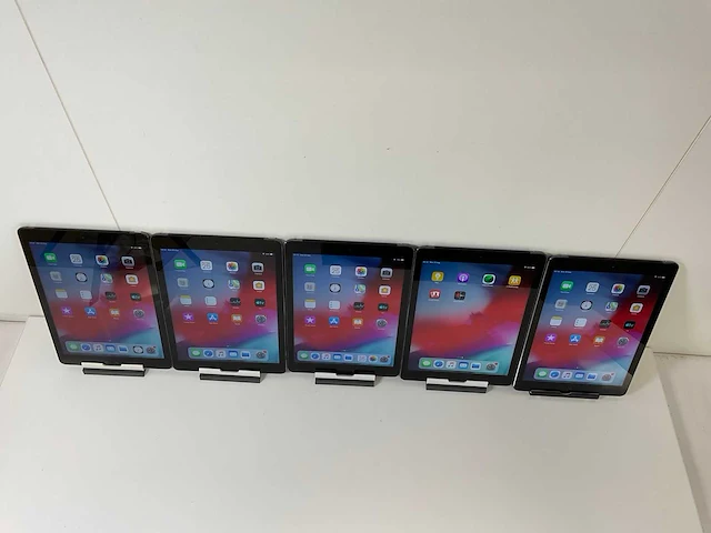 Apple ipad air - wifi + cellular - 16 gb - space gray (5x) - afbeelding 4 van  11