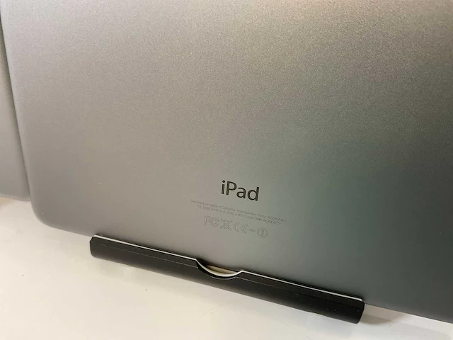 Apple ipad air - wifi + cellular - 16 gb - space gray (5x) - afbeelding 9 van  11