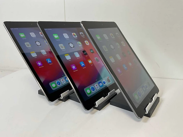 Apple ipad air - wifi + cellular - 32 gb - space gray (3x) - afbeelding 2 van  9