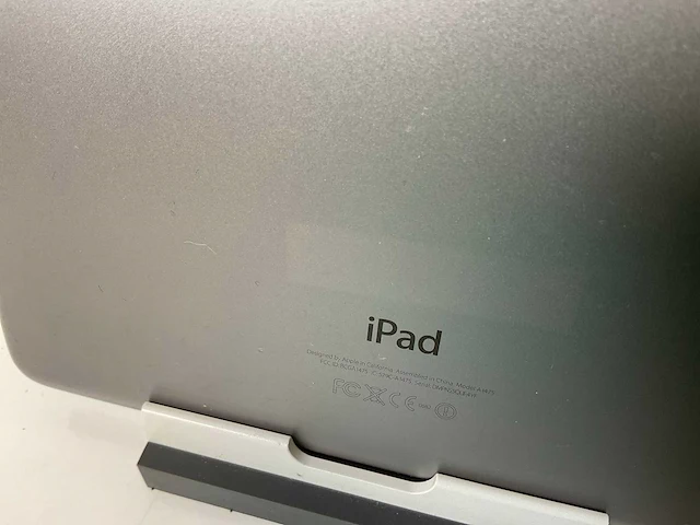Apple ipad air - wifi + cellular - 32 gb - space gray (3x) - afbeelding 9 van  9