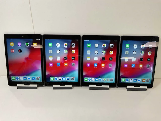 Apple ipad air - wifi + cellular - 32 gb - space gray (4x) - afbeelding 1 van  10