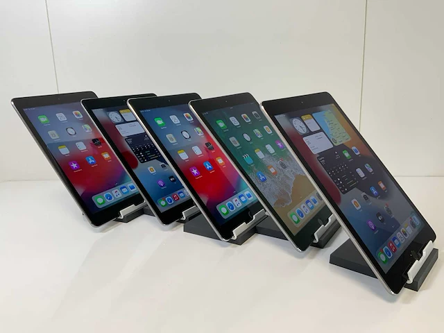 Apple ipad air 2 - wi-fi & cellular - 32 gb - space gray (5x) - afbeelding 2 van  4