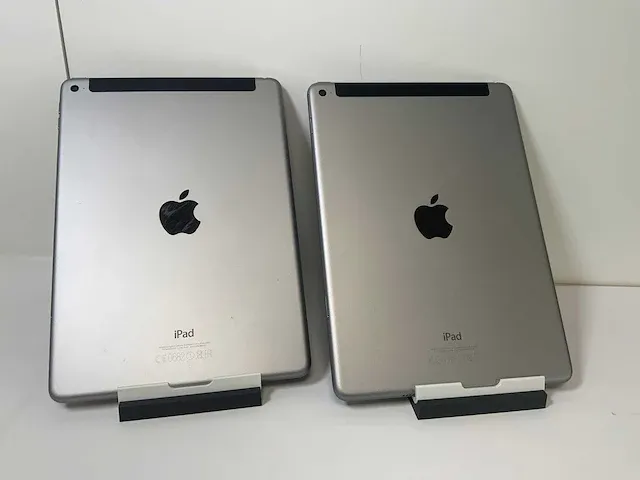 Apple ipad air 2 - wi-fi & cellular - 64 gb - space gray (2x) - afbeelding 4 van  4