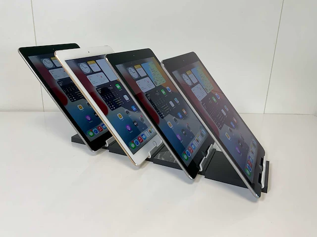 Apple ipad air 2 - wi-fi & cellular - 64 gb - space gray / gold (4x) - afbeelding 3 van  4