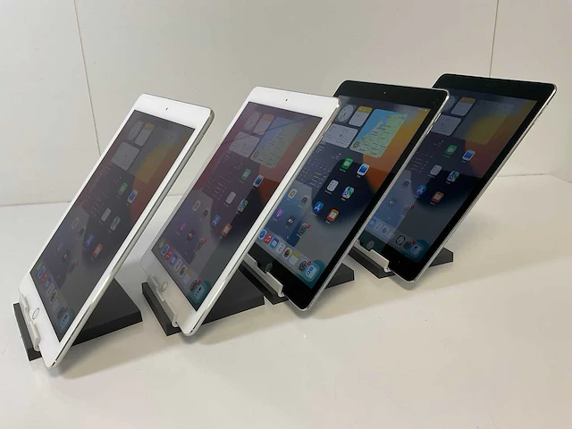 Apple ipad air 2 - wifi - 16 gb - silver / space gray (4x) - afbeelding 6 van  10