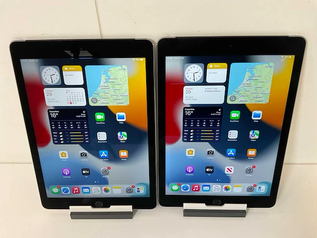 Apple ipad air 2. 9.7” - wifi + cellular - 32 gb / 64 gb - space gray (2x) - afbeelding 1 van  8