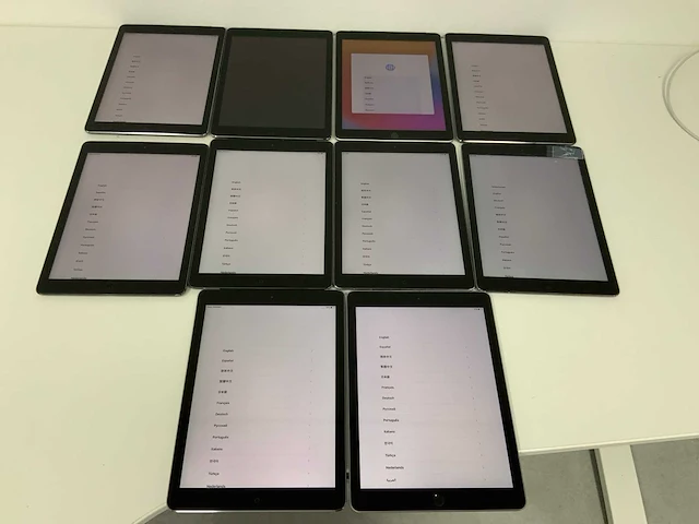 Apple ipad air (wi-fi + cellular) space gray (fmi) (10x) - afbeelding 1 van  3
