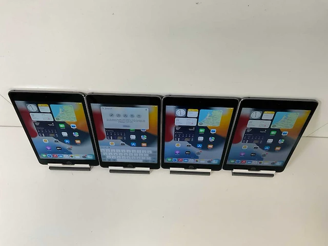 Apple ipad mini 4 - wifi - 128 gb - space gray (4x) - afbeelding 3 van  10