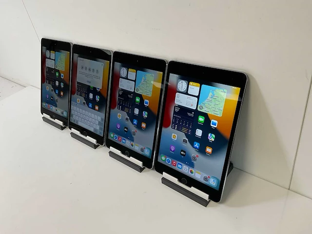 Apple ipad mini 4 - wifi - 128 gb - space gray (4x) - afbeelding 4 van  10