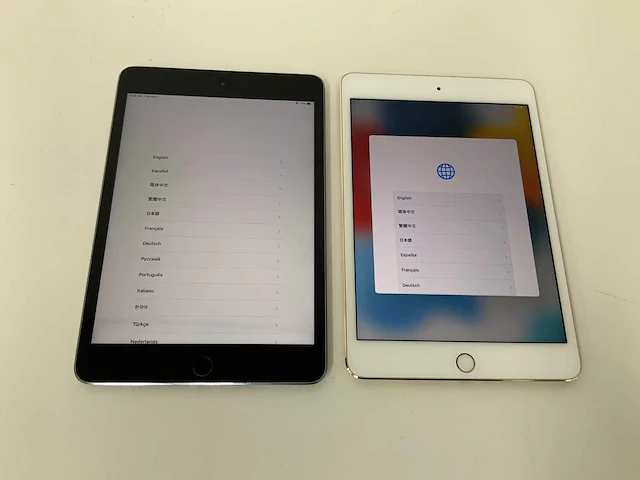 Apple ipad mini 4, 7.9-inch(2015): wi-fi + cellular, 128gb, space gray (2x) - afbeelding 1 van  3
