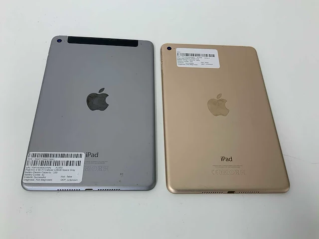 Apple ipad mini 4, 7.9-inch(2015): wi-fi + cellular, 128gb, space gray (2x) - afbeelding 3 van  3