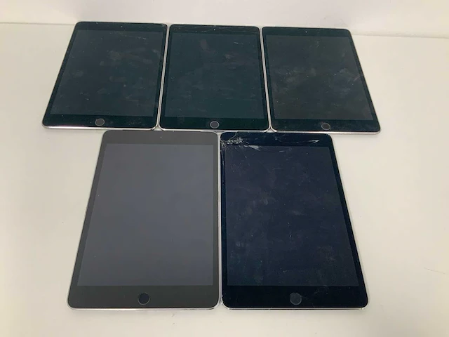 Apple ipad mini 4 wi-fi + cellular, 64gb, space gray (5x) - afbeelding 2 van  3