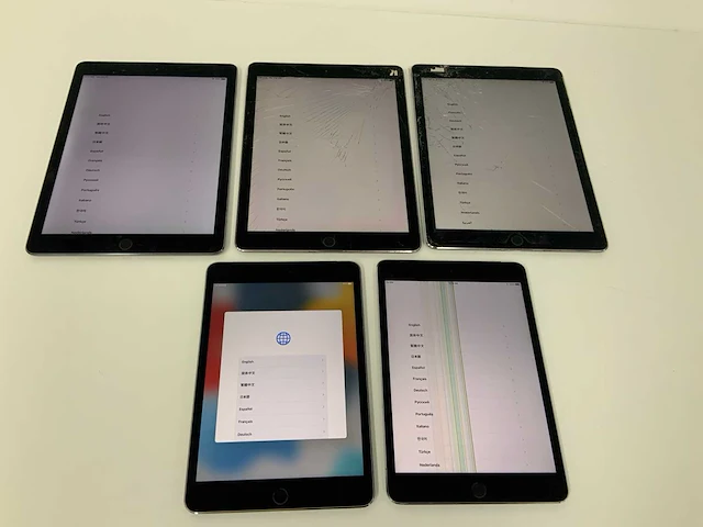 Apple ipad mini 4 wi-fi + cellular, 64gb, space gray mk722nf/a (5x) - afbeelding 1 van  3