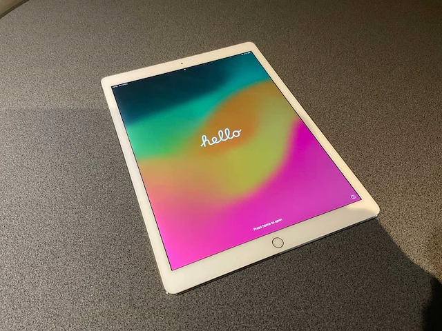 Apple ipad pro 12,9 inch (a1670) - afbeelding 1 van  7