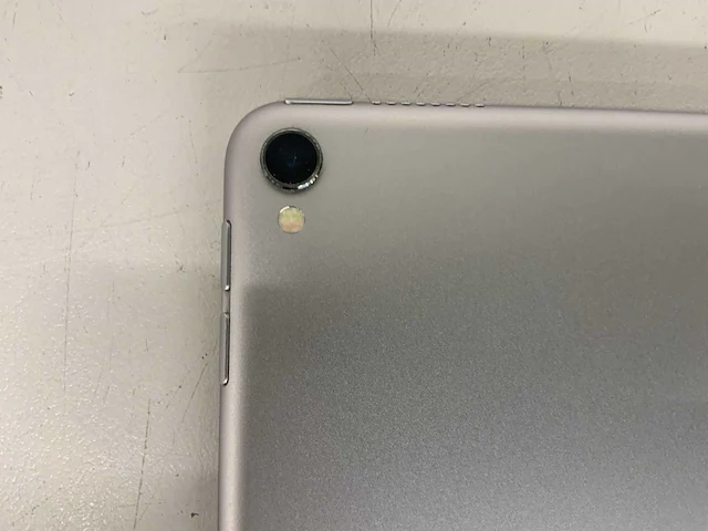 Apple ipad pro 2017 a1701 tablet - afbeelding 4 van  6