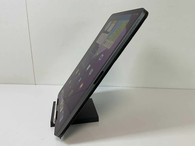 Apple ipad pro 2nd gen 11” - wifi - 128 gb - space gray - afbeelding 4 van  8