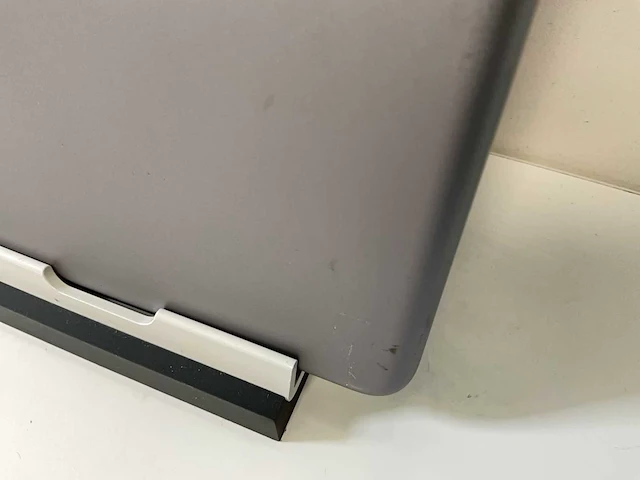 Apple ipad pro 2nd gen 12.9” - wifi - 512 gb - space gray - afbeelding 7 van  7