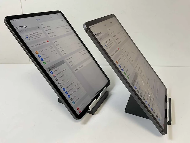 Apple ipad pro 2nd/3rd gen 11” - wifi + cellular - 128 gb - space gray (2x) - afbeelding 3 van  9