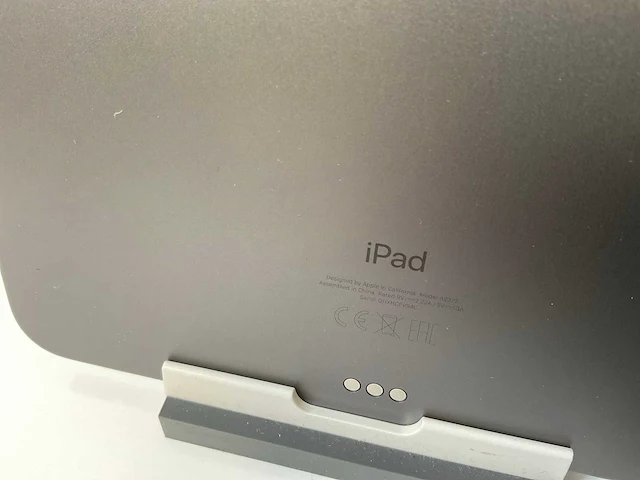 Apple ipad pro 2nd/3rd gen 11” - wifi + cellular - 128 gb - space gray (2x) - afbeelding 7 van  9