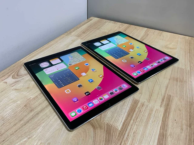 Apple ipad pro a1670 tablet (2x) - afbeelding 2 van  7
