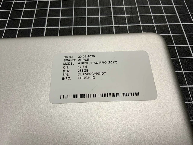 Apple ipad pro a1670 tablet (2x) - afbeelding 4 van  7