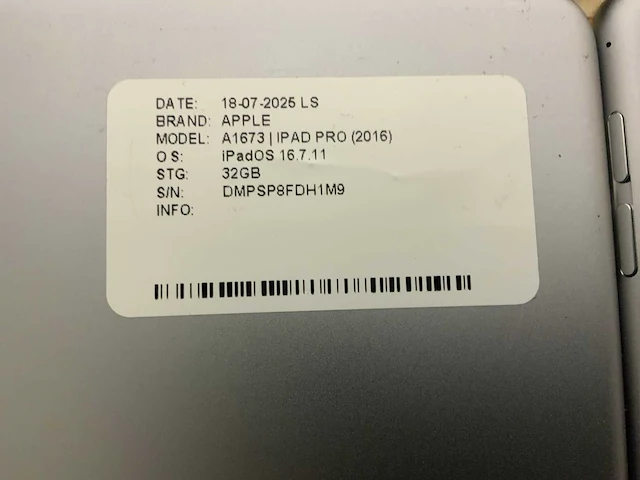 Apple ipad pro a1702/a1673 tablet (8x) - afbeelding 9 van  11