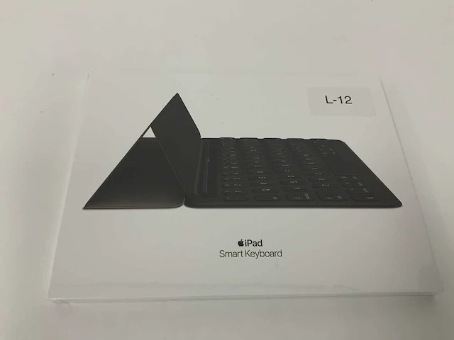 Apple ipad smart keyboard for 10.5-inch ipad pro (1st gen) ipad (7th and 8th gen) ipad air (3rd gen) qwertz german, black, mx3l2d/a - afbeelding 1 van  2