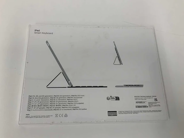 Apple ipad smart keyboard for 10.5-inch ipad pro (1st gen) ipad (7th and 8th gen) ipad air (3rd gen), qwertz german, black mx3l2d/a - afbeelding 2 van  2